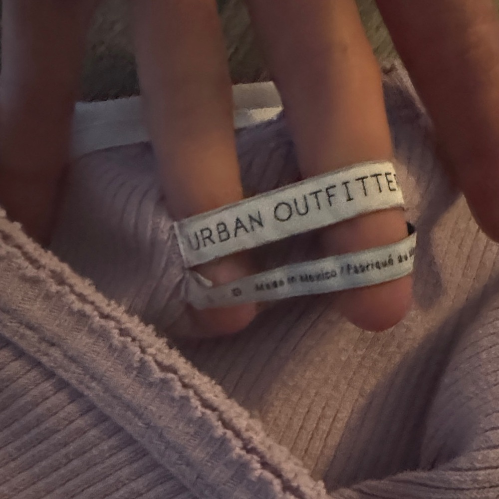 Urban Outfitters One-Shoulder Ribbed Top - Picture 2 of 3